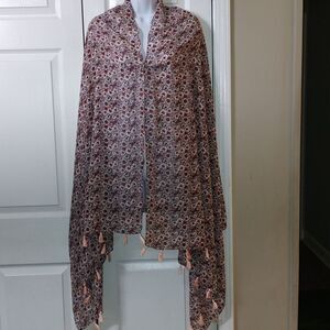 Coral Blush lightweight  wrap shawl   Rn# 105797
